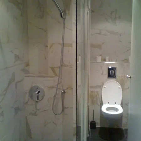 Louvre Vendome With Air Conditionning *